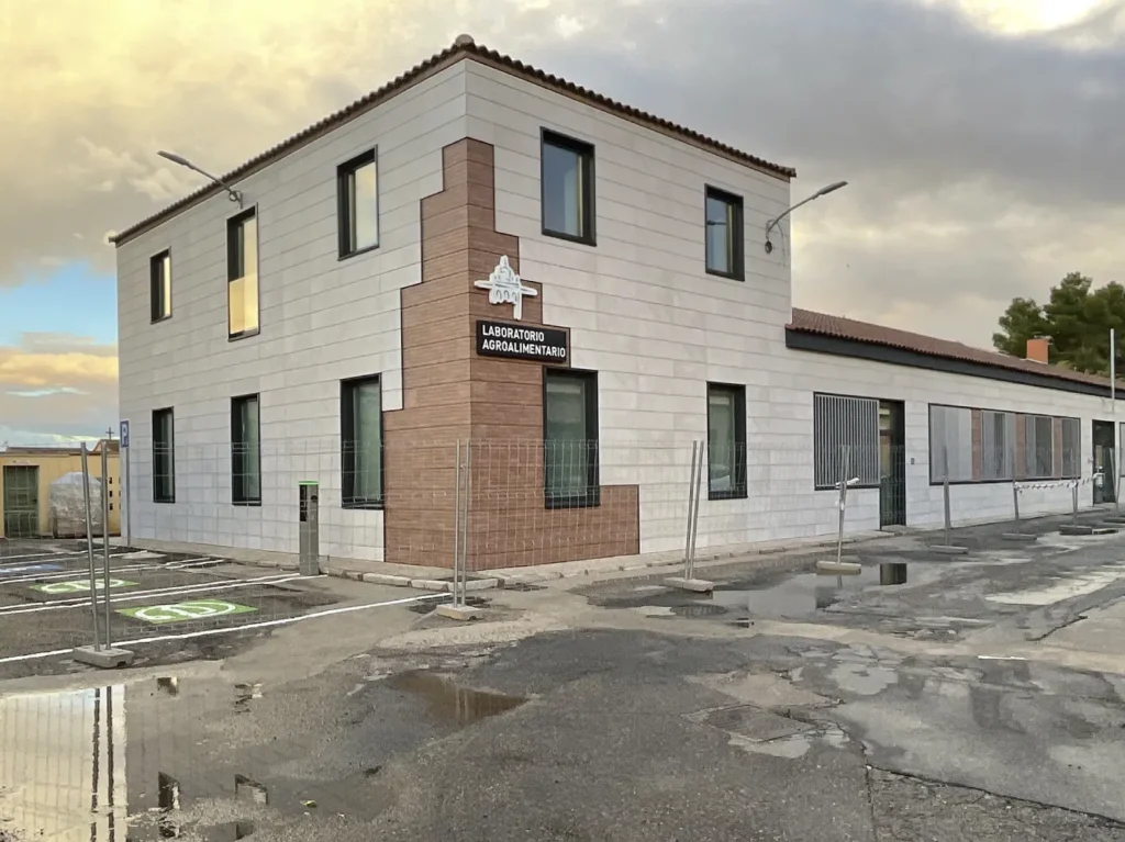 Proyecto PEMIS Passivhaus de rehabilitación del Laboratorio Agroalimentario de la Excma. Diputación Provincial de Toledo